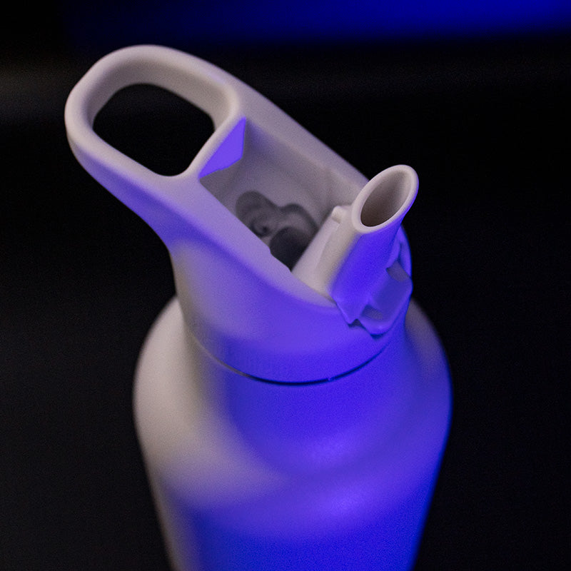 20oz-rise-classic-may-the-4th-r3 20oz_rise_classic_may_the_fourth_starwars_white_bottle_flipseal_square.jpg