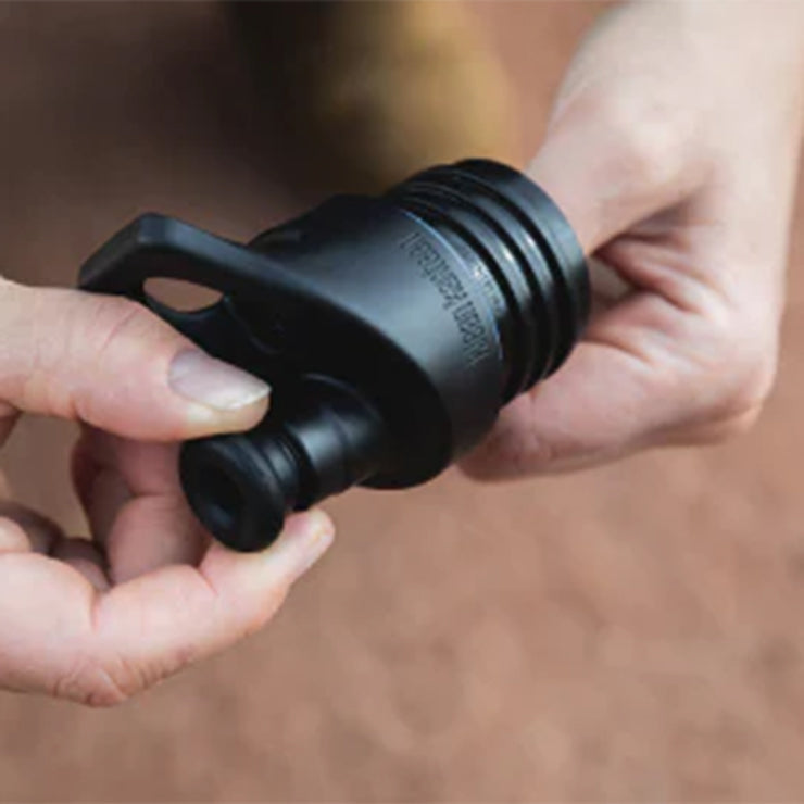 classic-sport-cap-f4 sport_cap_maintenance_kit_pull_valve_out_lifestyle.jpg